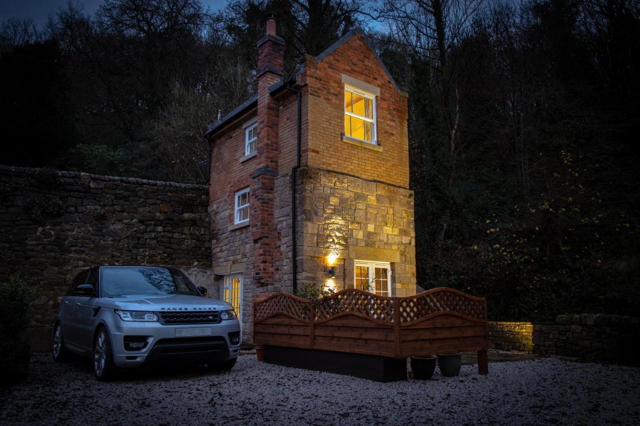 Robin Hood Tower *